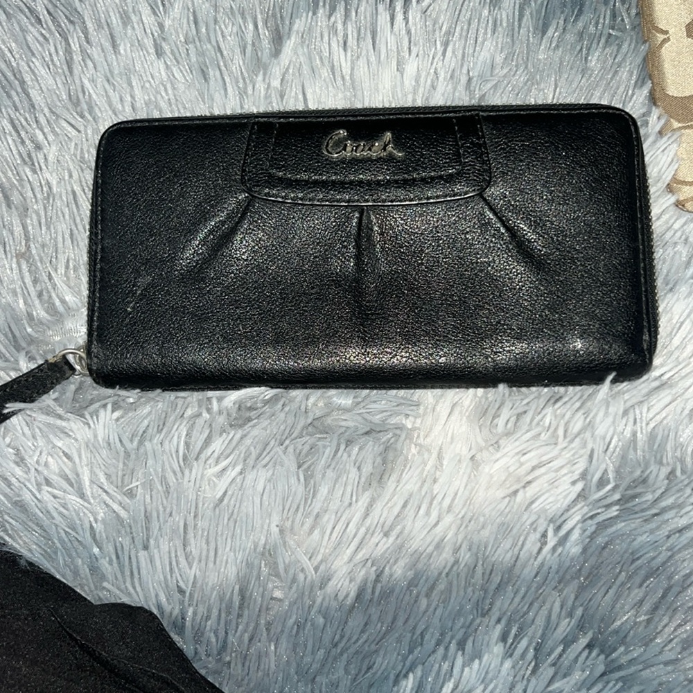 Coach wallet